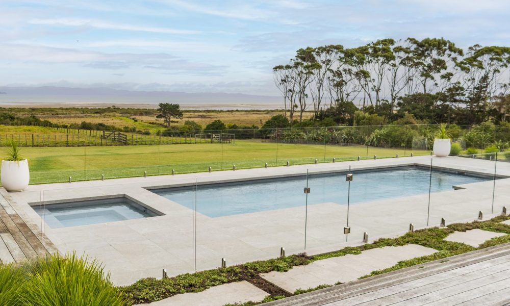 Your Ultimate Guide to Choosing Pool Fencing in Northland and Auckland - Header Image